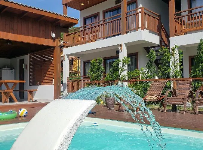 Hotel com piscina: Pousada Rosa Maria